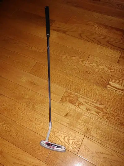 DUNLOP TOUR PUTTER RH, View more