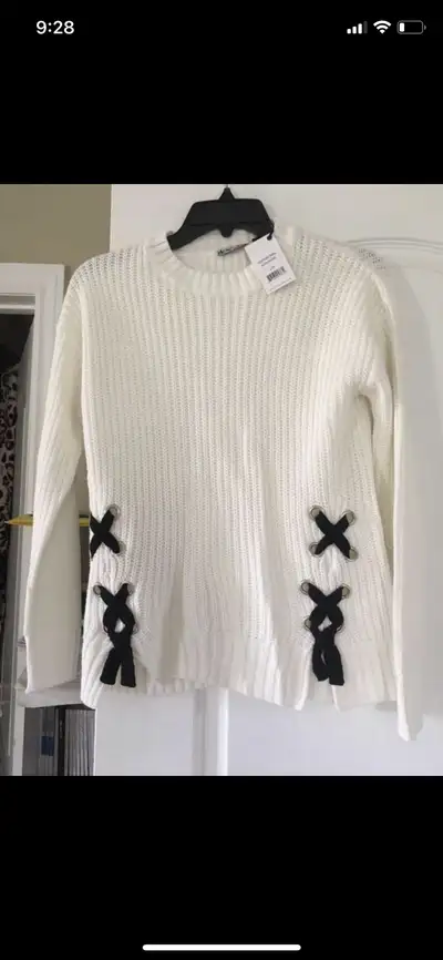 Brand new, white Dex sweater, View more