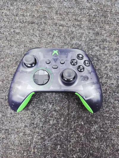 Manette Xbox one edition 20 th anniversaire , View more