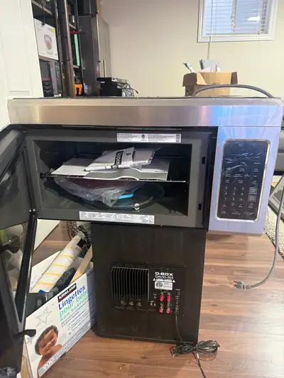 New lg microwave  no box, View more