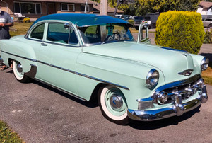 1953 Chevrolet Bel Air / 150 / 210 Club coupe