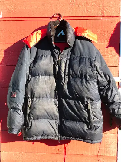Used Altitude Men's Down Filled Nylon Water Resistant Ski/Snowbo, View more