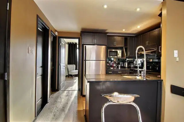 CESSION DE BAIL – 4 ½ MEUBLÉ – MONTRÉAL  in Long Term Rentals in City of Montréal - Image 6