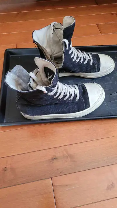 *COOKED* Drk Studio Ramones Size 44, View more