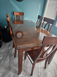 Canadel Kitchen Table