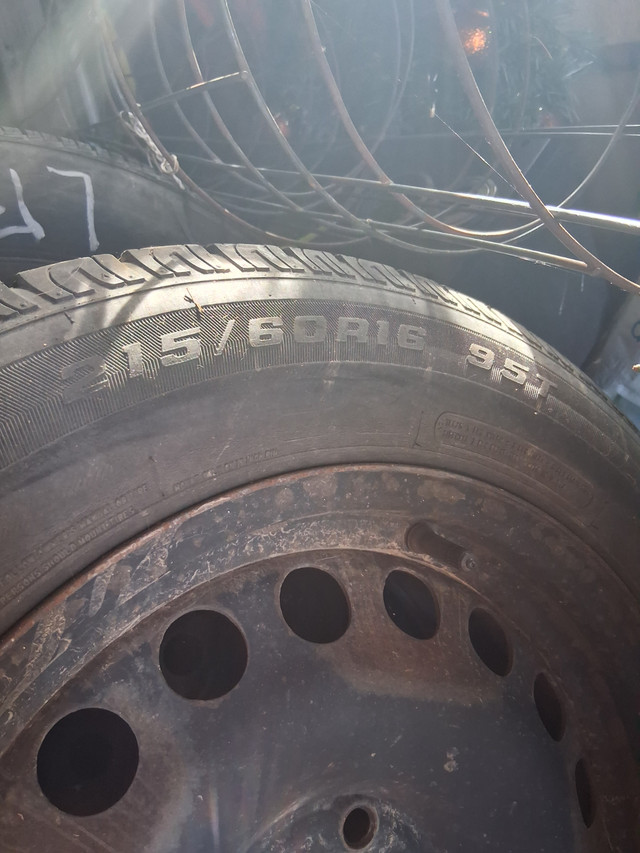 Used Winter Tires 215/60R16/95T in Tires & Rims in Owen Sound - Image 2