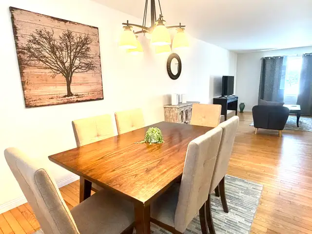 Cozy, Furnished , All inclusive 3 Beds Home