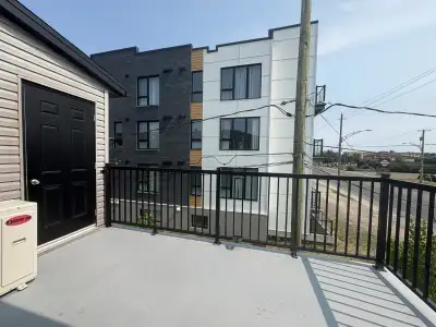 Grand 4 1/2 à louer à Mirabel (Saint-Janvier), disponible maintenant -1700$/mois pour le demi sous-s...