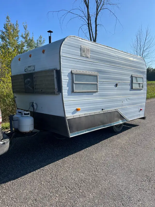 100 trailers park model tiny home trailer living bunkie cottage in Other in Barrie - Image 11