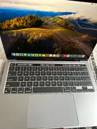 Apple M1 MacBook Pro 2020 - 256GB SSD / 16GB RAM (Almost New)