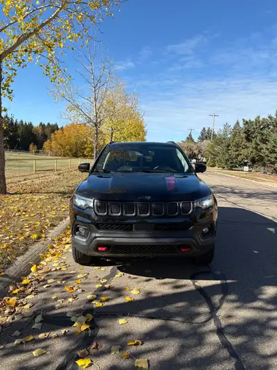 Jeep Compass TrailHawk still under warranty. New tires all weather Well maintained All weather floor...