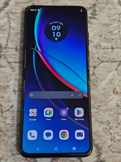 Black Motorola Razr+ 2023 256GB - Case, View more