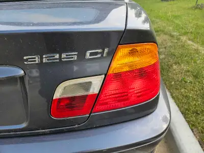 2003 Bmw 325CI convertible, good condition, no rust and no warning lights on. Maintenance is up to d...