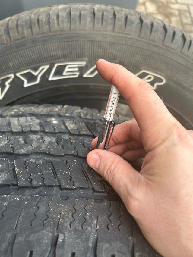 3 Wrangler SR-A tires 275/60/20 in Tires & Rims in Ottawa - Image 4