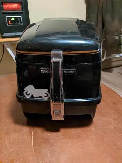 Rare factory Honda Silver wing luggage rack.Not sure of years it fits solid, fiberglass, no damage i...