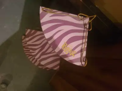 Bratz shelf, View more