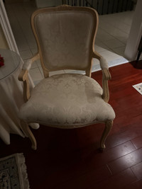 White Franchise chair 
