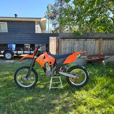 Runs strong, tons of power Will need front fork seals eventually Rear light needs wiring fixed but a...
