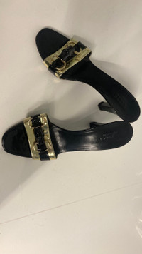 Gucci Peep Toe 3 inch mule shoe perfect condition 