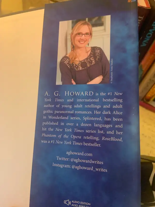SHADES OF RUST AND RUIN BY A.G. HOWARD! NYT BESTSELLING AUTHOR ! in Fiction in Mississauga / Peel Region - Image 5