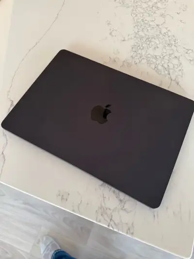 M2 Apple MacBook Air (late 2022), View more