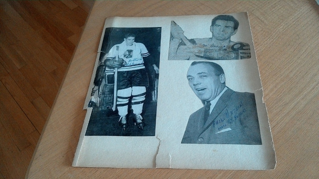 Vintage Hockey 1960  Photo Journal collée Maurice Richard2407222 dans Art et objets de collection  à Laval/Rive Nord - Image 2