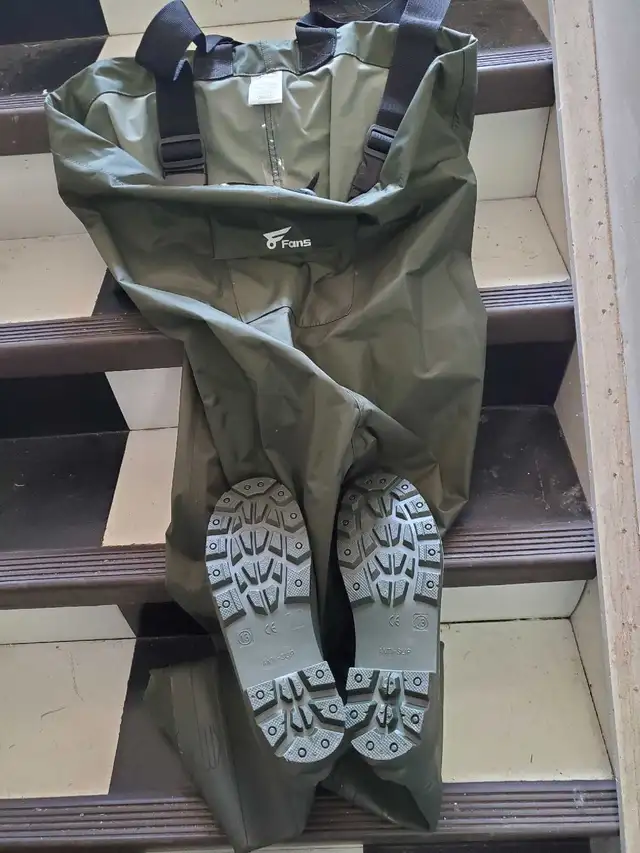 chest waders in Hobbies & Crafts in Calgary - Image 2