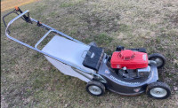 Honda commercial self propelled lawn mower