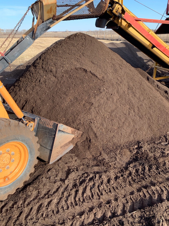 Well rotted, screened cattle manure compost in Plants, Fertilizer & Soil in Winnipeg