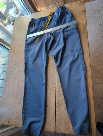 Carhartt Pants scrub woman's small, View more
