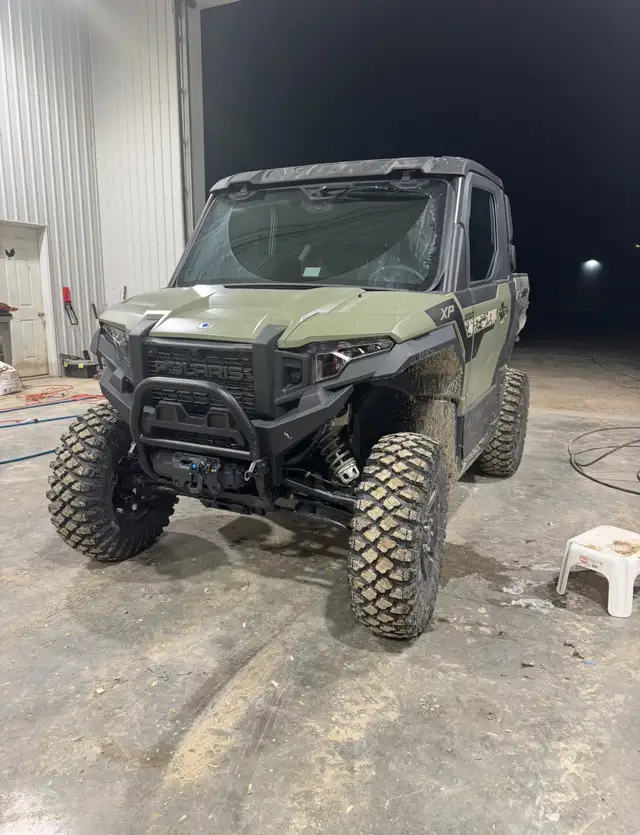 2025 Polaris Xpedition 1000 XP Northstar With HVAC, ONLY 490km in Other in Chatham-Kent - Image 3