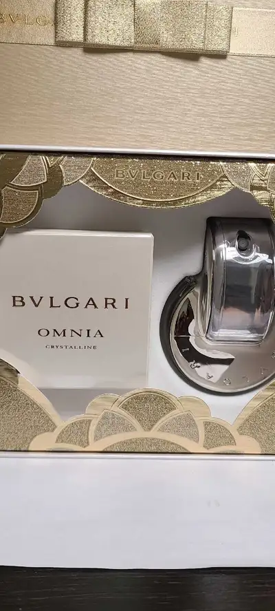 Bvlgari Omnia Crystalline gift box , View more