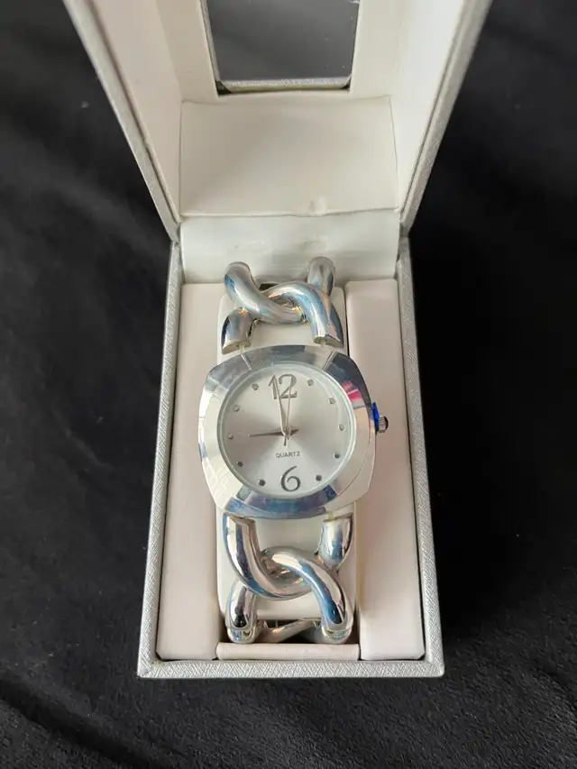 Women's watch