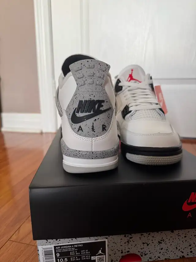 Jordan 4 white cement (size 9) in Men's Shoes in Mississauga / Peel Region - Image 4