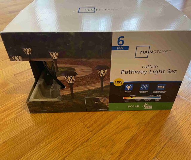 Mainstays 8 Lumen Solar Outdoor Lattice Pathway Lights, 6 Pack in Outdoor Lighting in Calgary