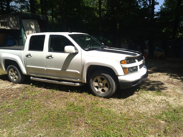 2009 Chevrolet Colorado Crew Cab $3300 in Cars & Trucks in Kitchener / Waterloo