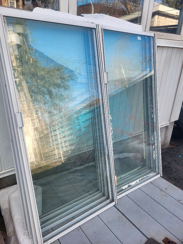 Fenêtres coulissante double vitrage dans Portes, fenêtres et moulures  à Laval/Rive Nord - Image 3