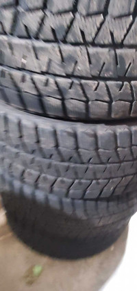 P245/40R18 Bridgestone Blizzak Winter Tires 