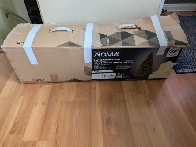 NOMA 7.5-Foot Collins Pre-Lit Christmas Tree