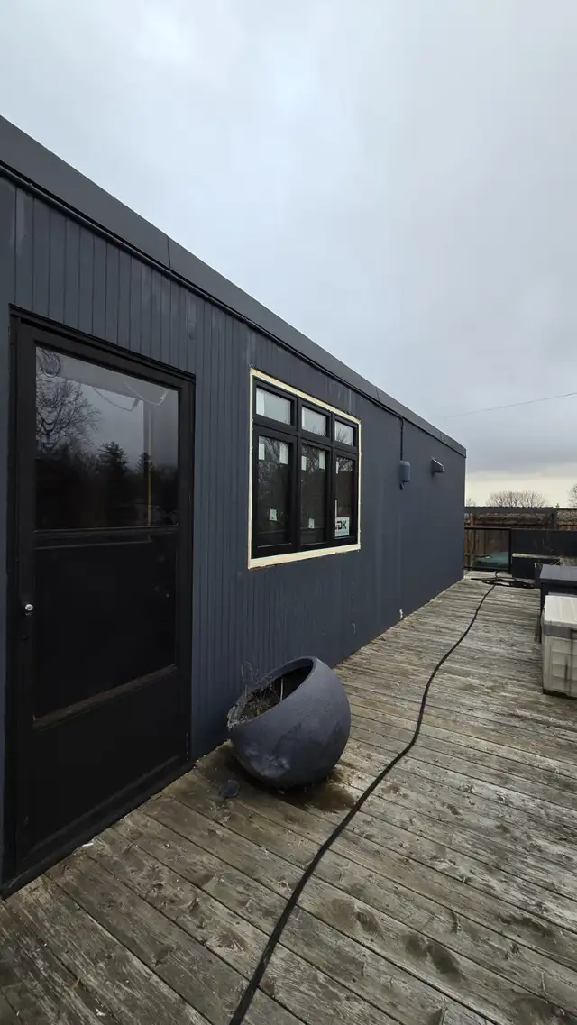 Experience Glazier, or with knowledge & Assistant Glazier in Construction & Trades in Kitchener / Waterloo - Image 9