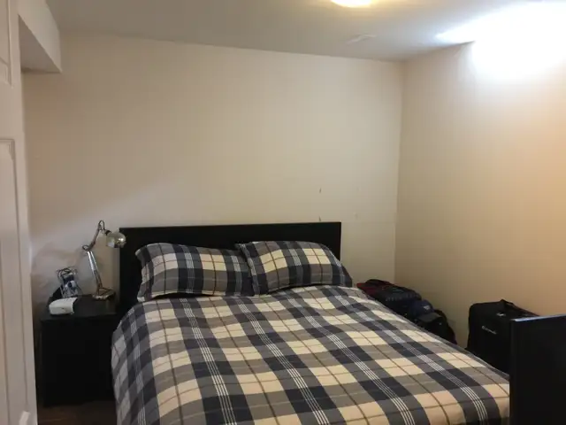 Elegant One bedroom basement apartment – Milton in Long Term Rentals in Oakville / Halton Region - Image 9