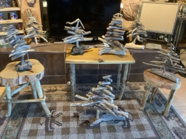 ALL SEASONS HANDMADE DRIFTWOOD TREE-DRESSED WITH LIGHTS in Home Décor & Accents in Thunder Bay - Image 4