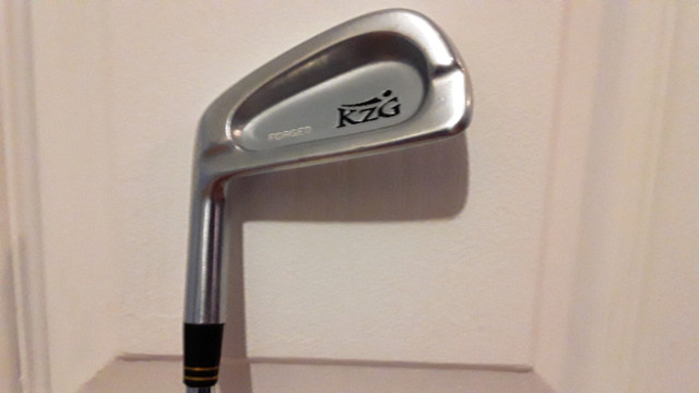 Fers de golf gaucher KZG forgés / KZG Forged Left Handed Irons dans Golf  à Laval/Rive Nord - Image 4