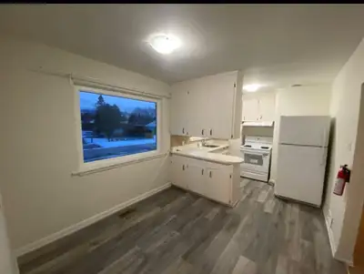 Room for Rent – Markham & Lawrence (Scarborough) Single room available in a great location near Mark...