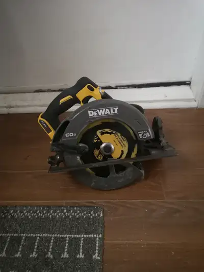 DeWalt saw, View more