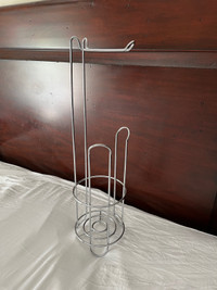 Organize your bathroom space.. stainless steel tissue holder