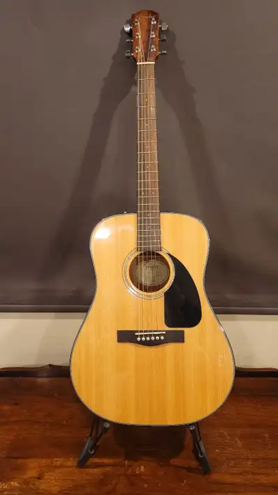 Fender DG-8S Acoustic Guitar with Case and Stand, View more