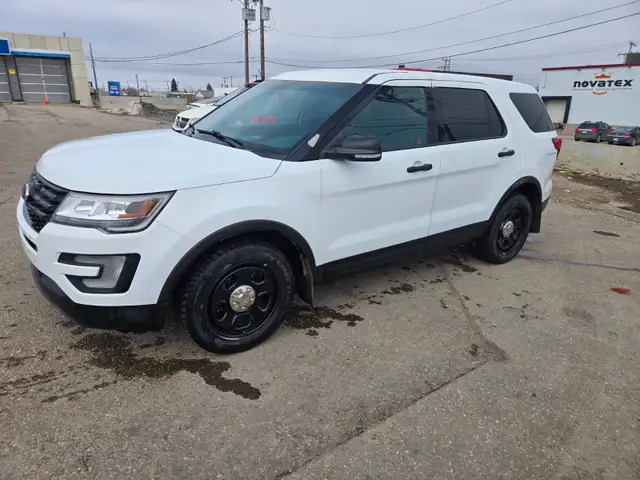 2018 Ford Explorer436979895779338242