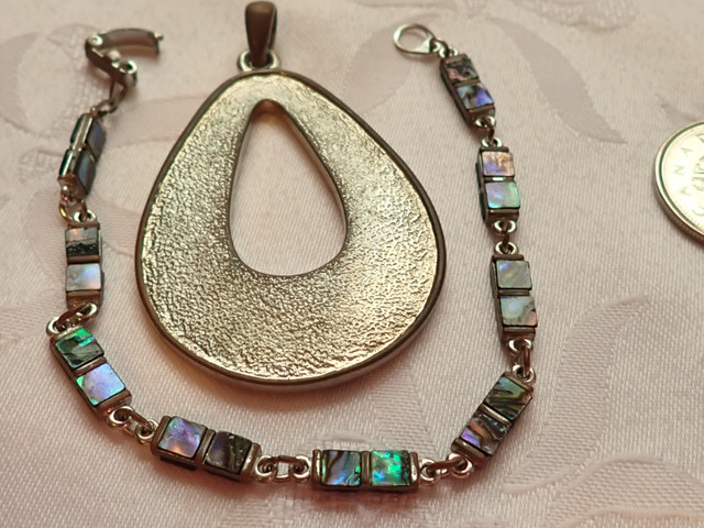 FOR SALE - Blue/green jewelry SET in Jewellery & Watches in Peterborough - Image 4