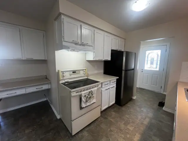 Milton 3 bed house for rent $2400 plus utilities